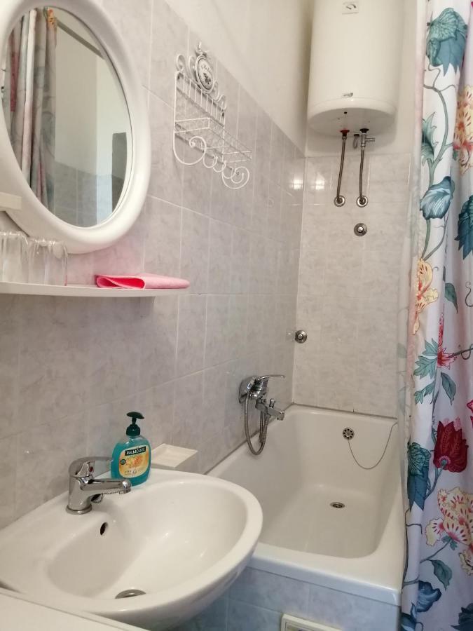 Apartmani Lucija Podgora Kültér fotó