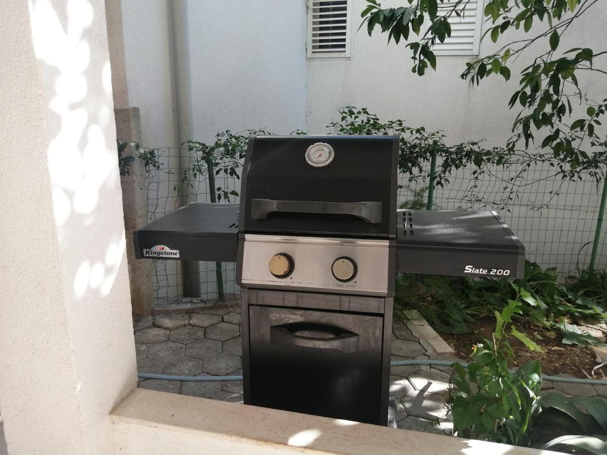 Apartmani Lucija Podgora Kültér fotó